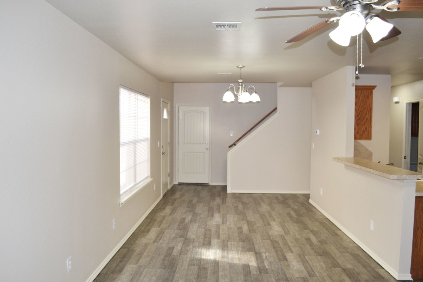 Sydney Court Townhomes Image 9