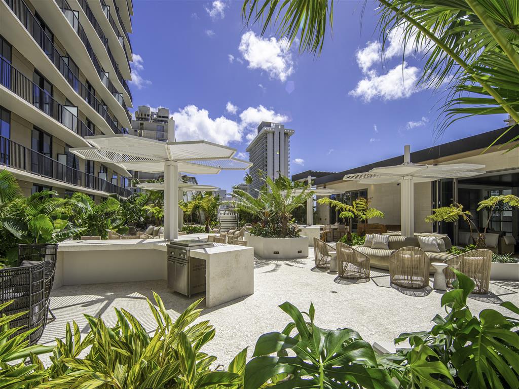 Lilia Waikiki Image 3