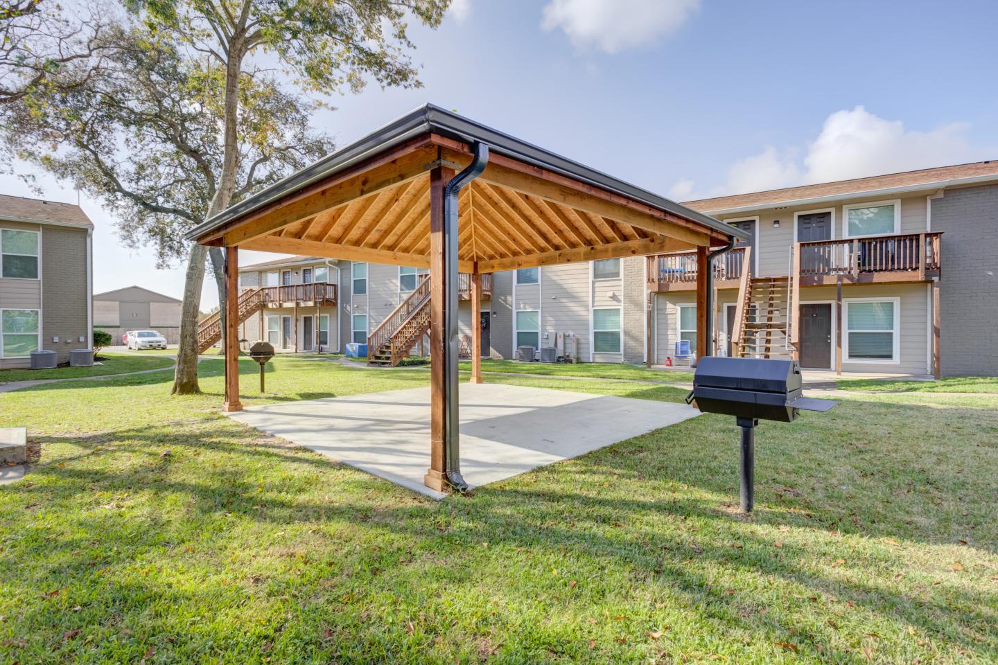 The Life at Forest View Image 12