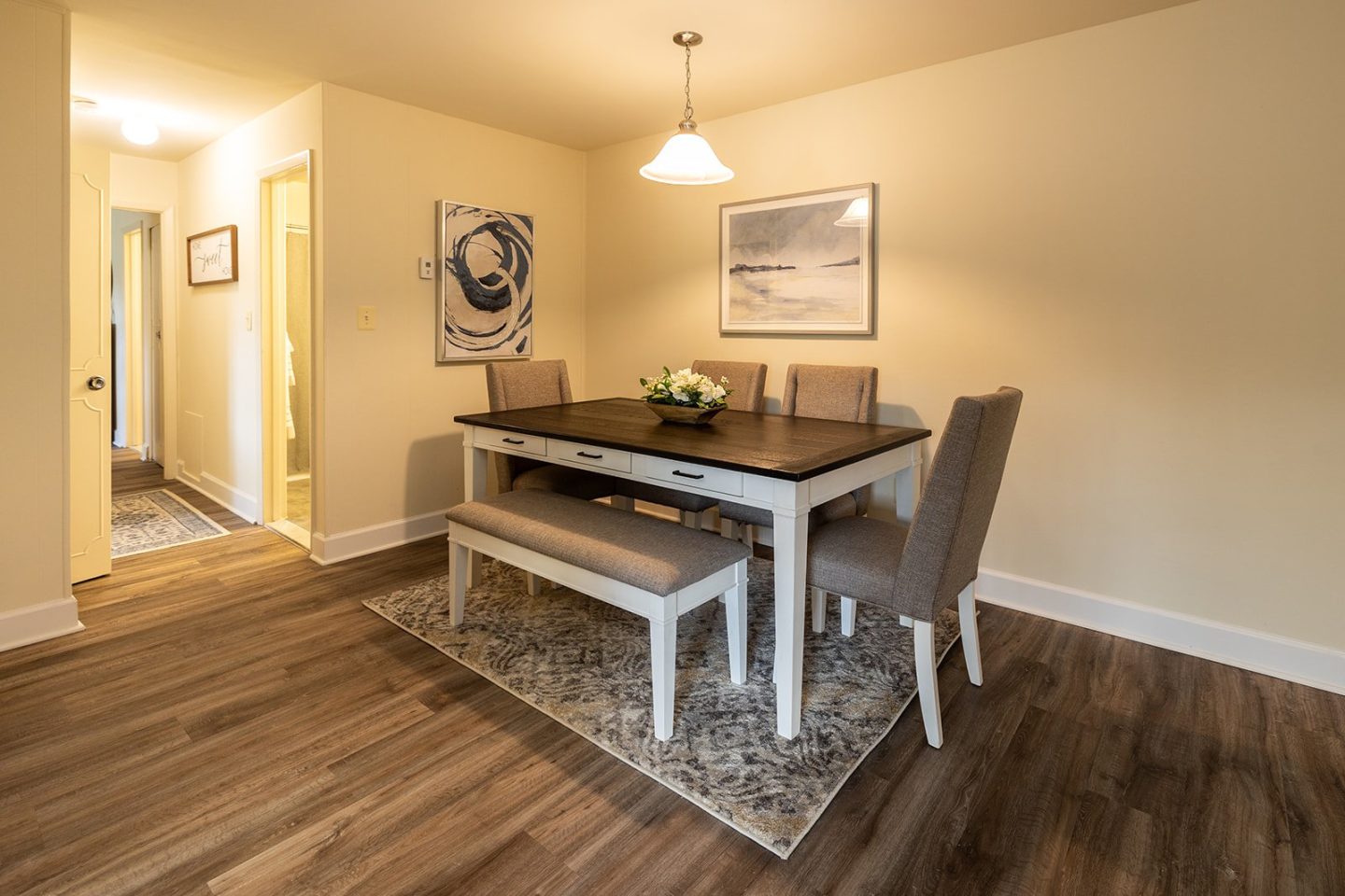 Woodridge Apartments Image 6