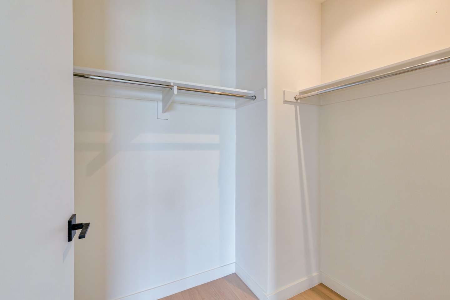 810 Ashland Image 6