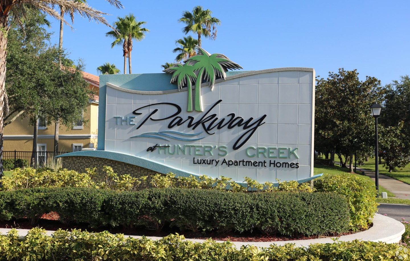 The Parkway at Hunters Creek Image 4