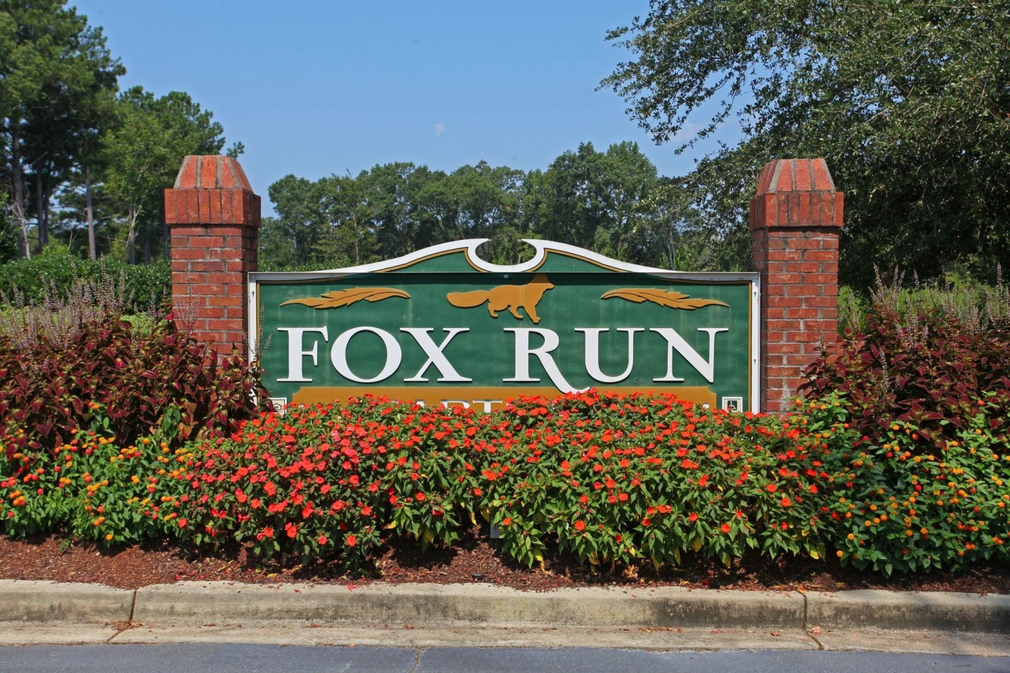 Fox Run Luxury Apartments Image 7