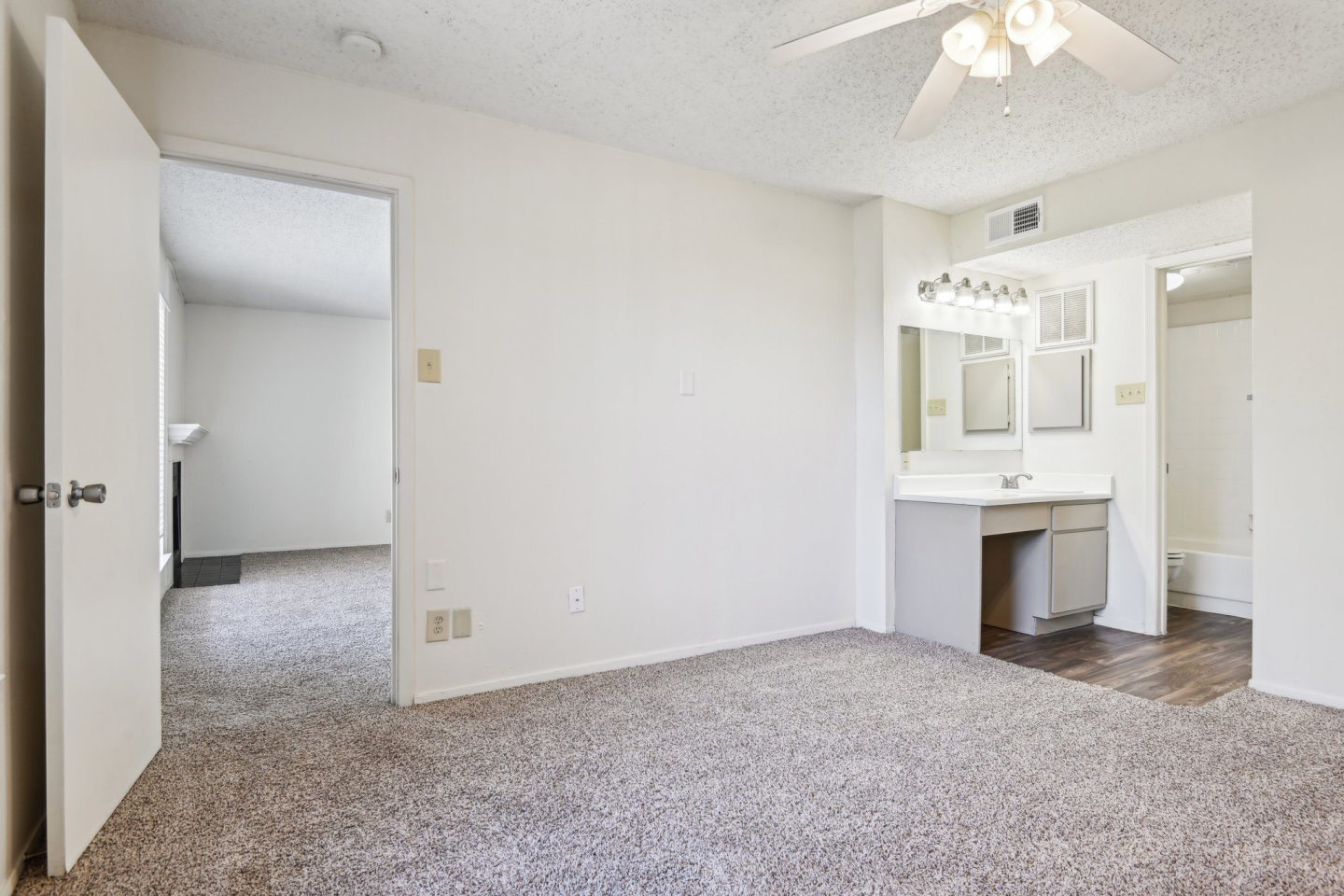 Abbey Glenn Apartments Image 17
