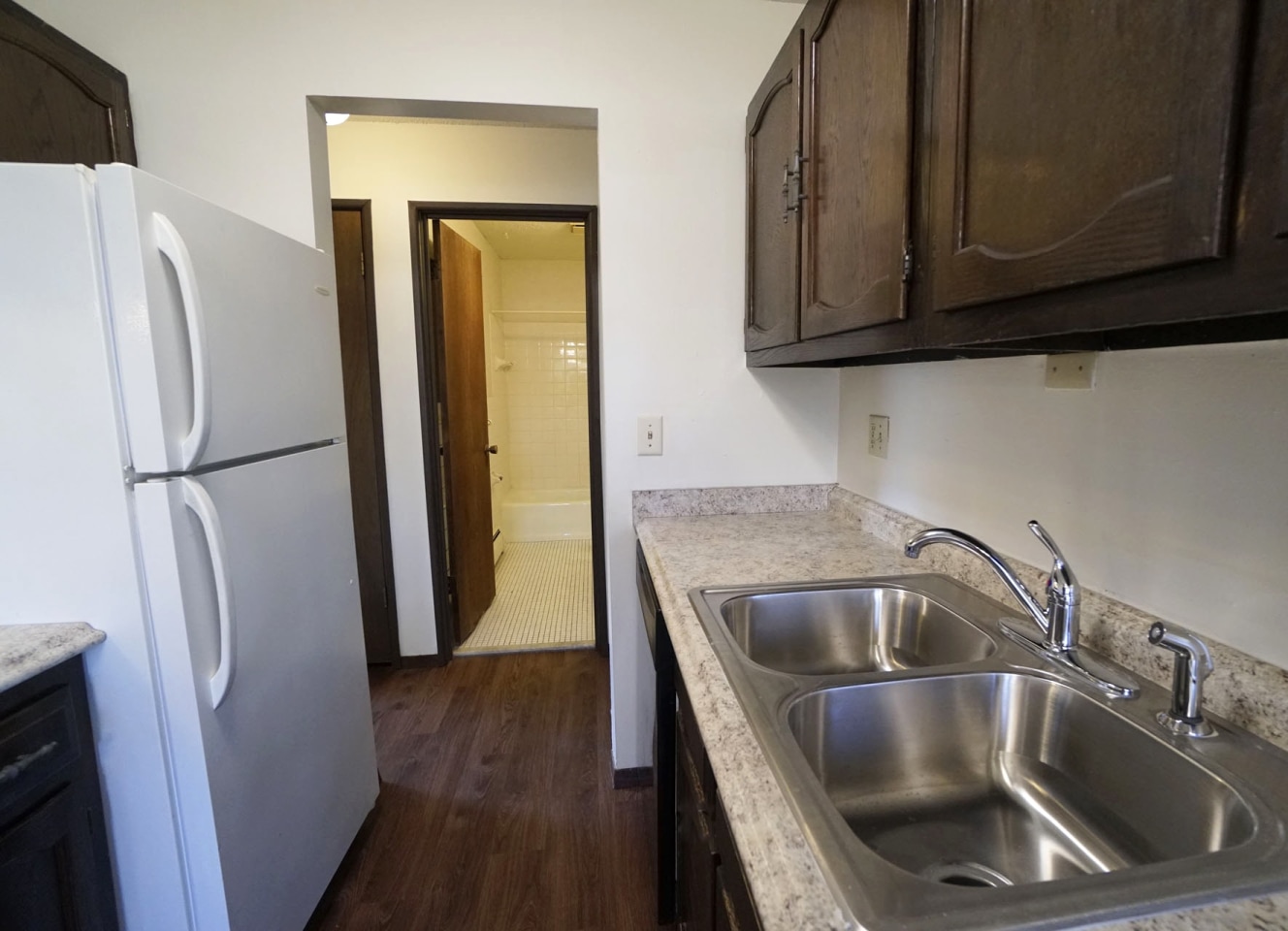 Charlton Place Image 21