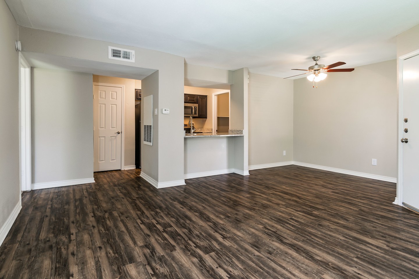 Coronado North Apartments Image 10