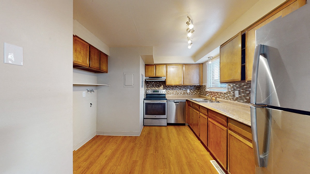 Applewood Gables Townhomes Image 36