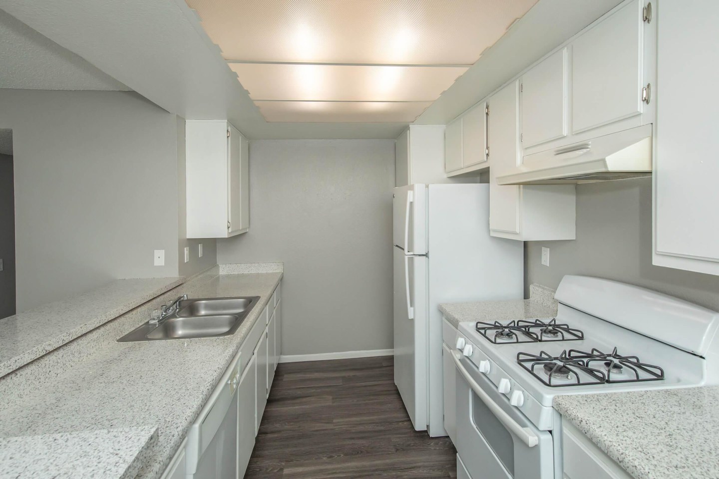 Palm Court Apartment Homes Image 59