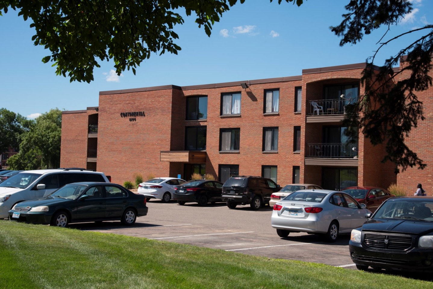 Continental Apartments Image 17