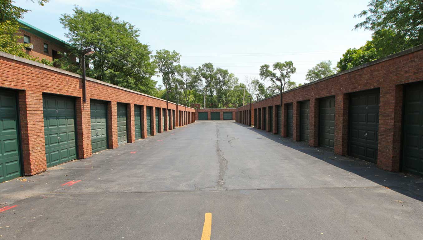 HOMESTEAD APARTMENTS Image 18