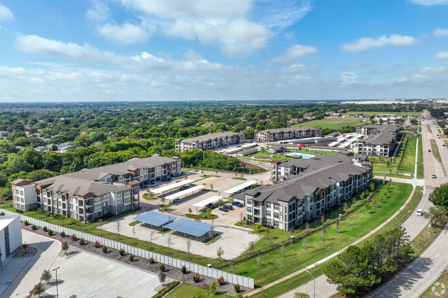 Creekside at Grand Prairie Image 3