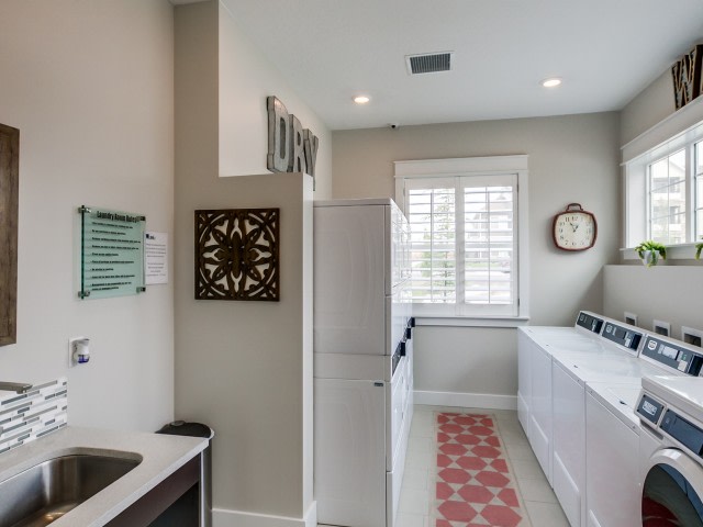 The Station Apartments at Gateway Image 50