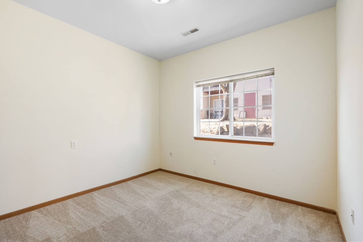 The Viroqua at Pine Ridge Apartments Image 11