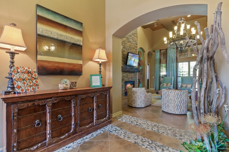 Sonoma Court Image 3