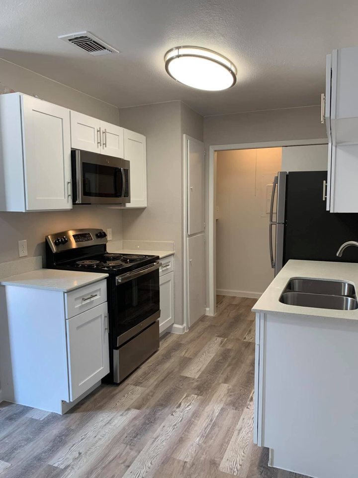 The Summit Apartments Image 28