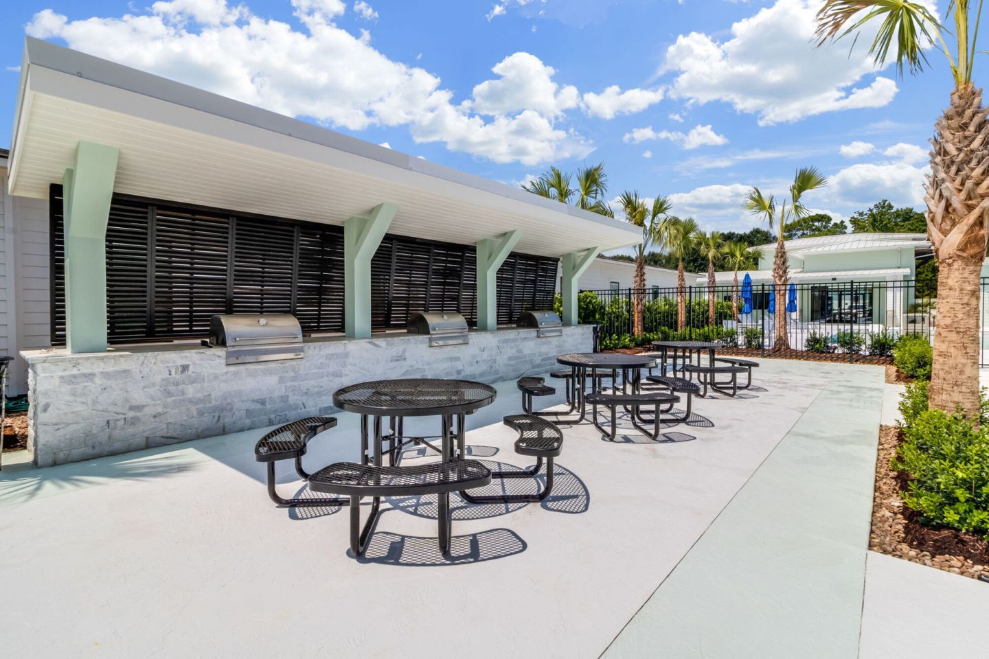 Parkway Villas Image 32