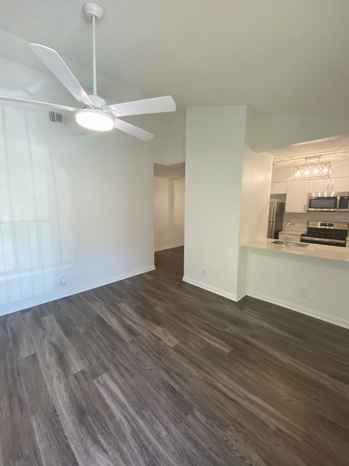 St. Edward's Apartments Image 10
