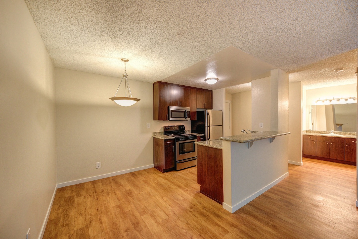 The Retreat Apartments Image 7