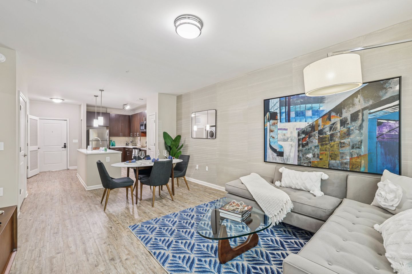 Bell Buckhead West Image 3