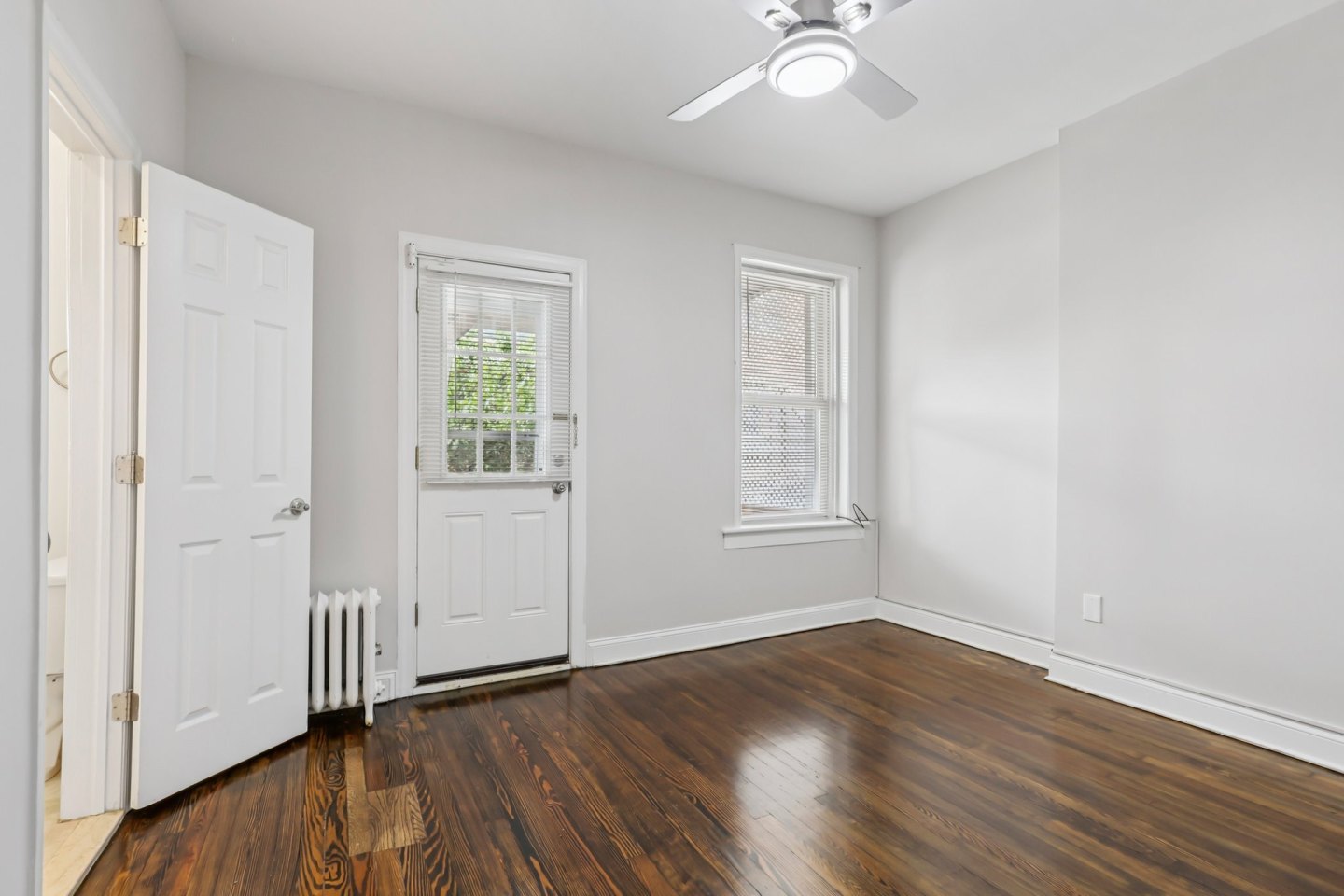 17-19 North Union Avenue Image 16