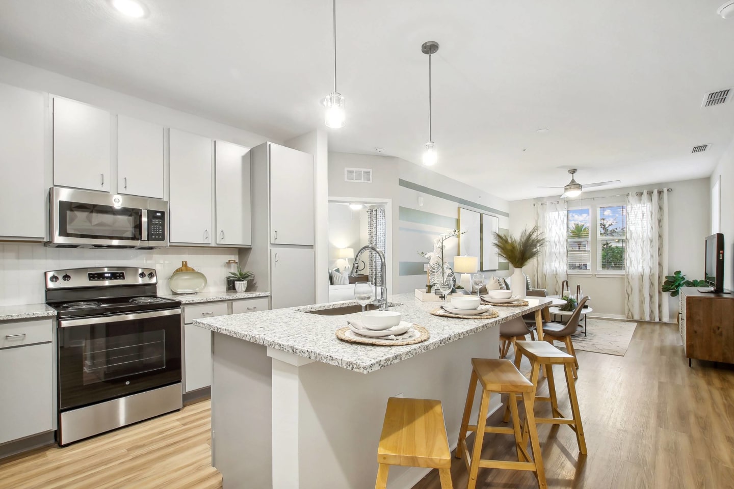 Westshore Palm Bay Image 1