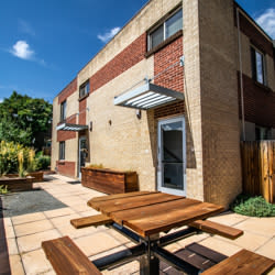 Altair Apartments Image 9