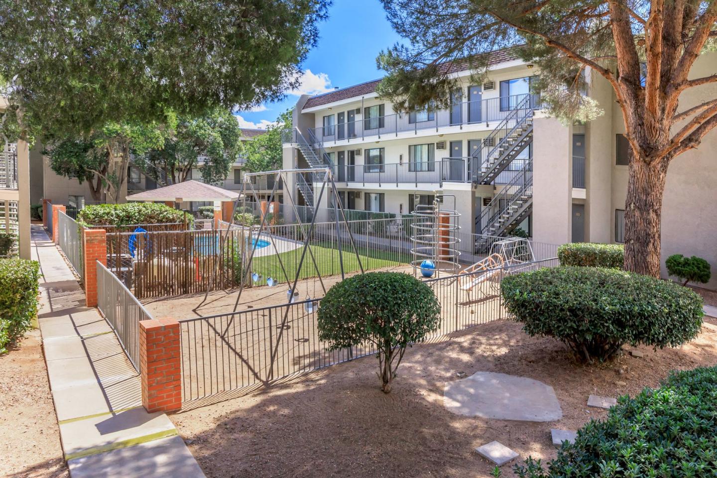 Sterling Pointe Image 9