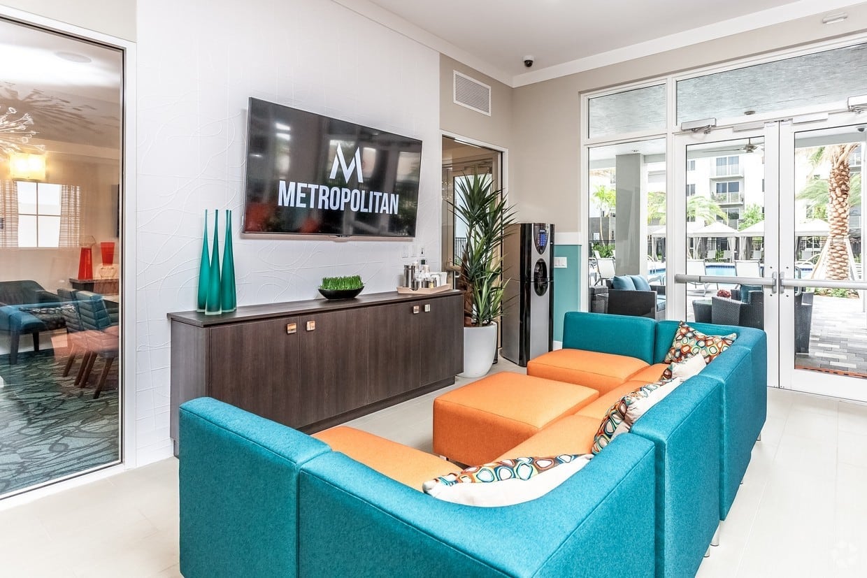 Metropolitan Image 2