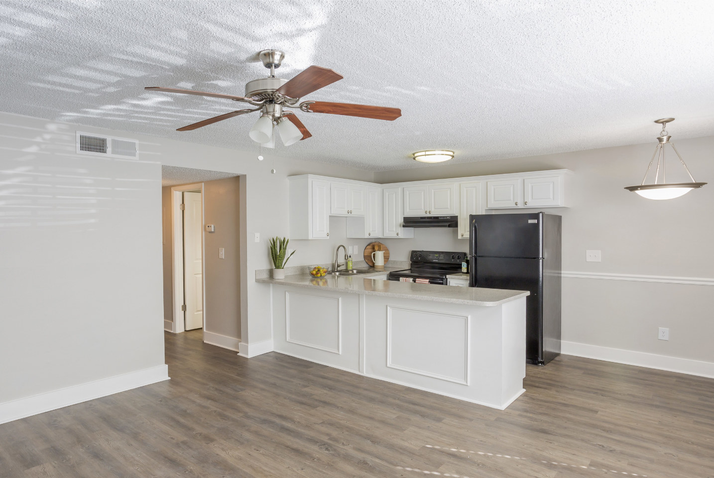 Westshore Flats Image 14