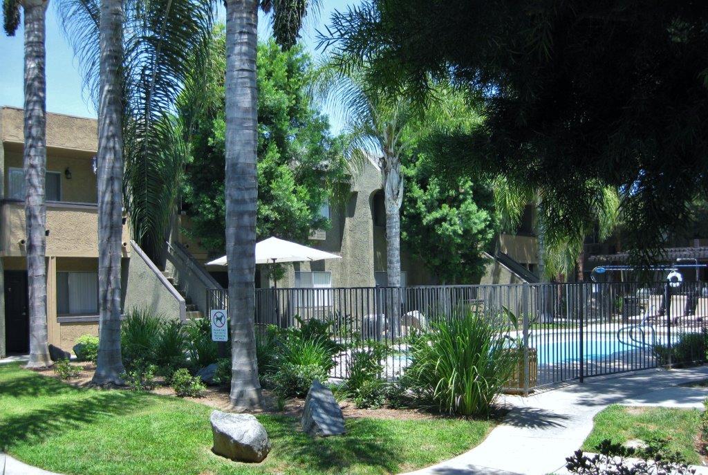 Scripps Poway Villas Image 4