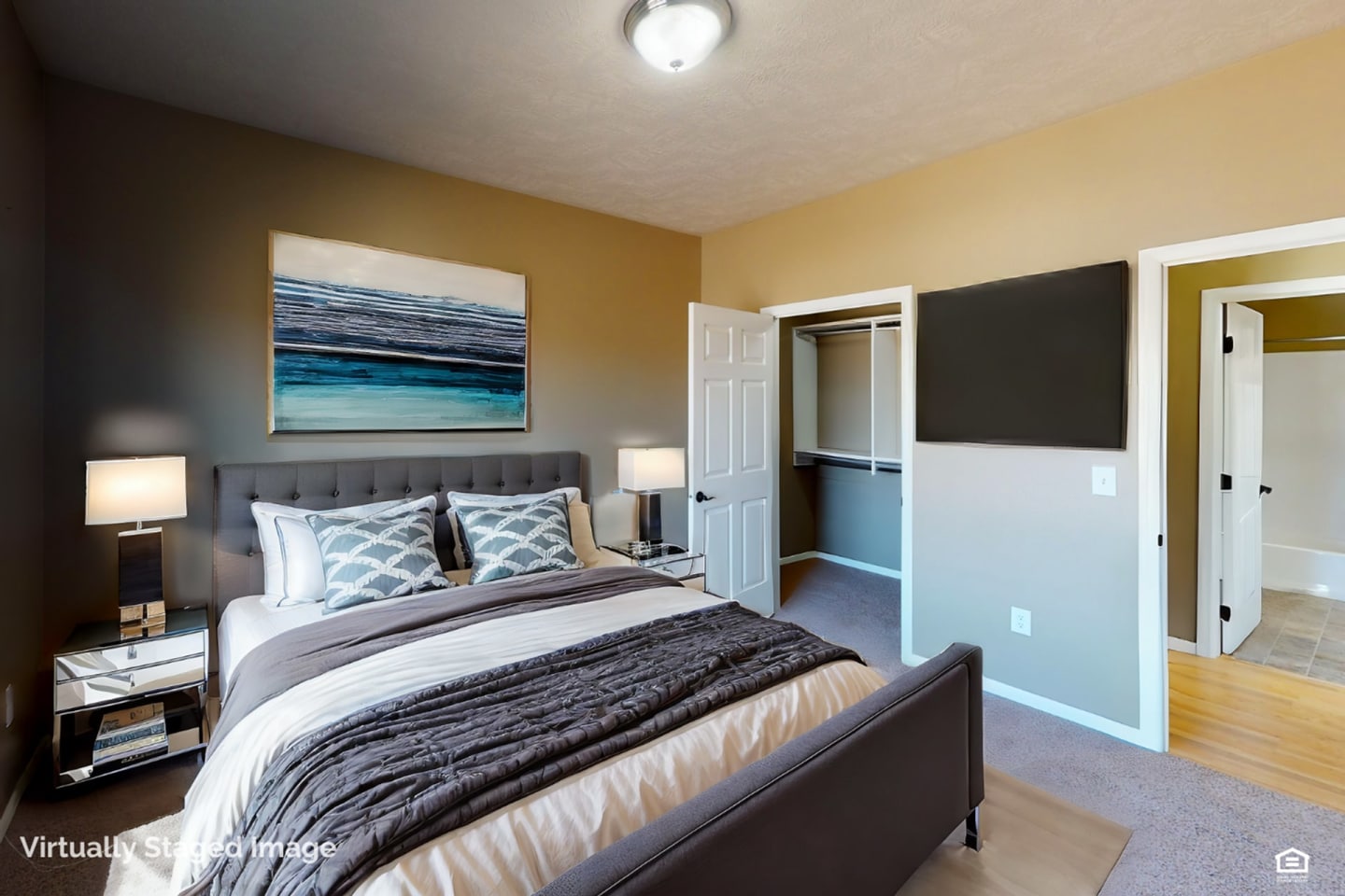 MacArthur Square Apartments Image 12