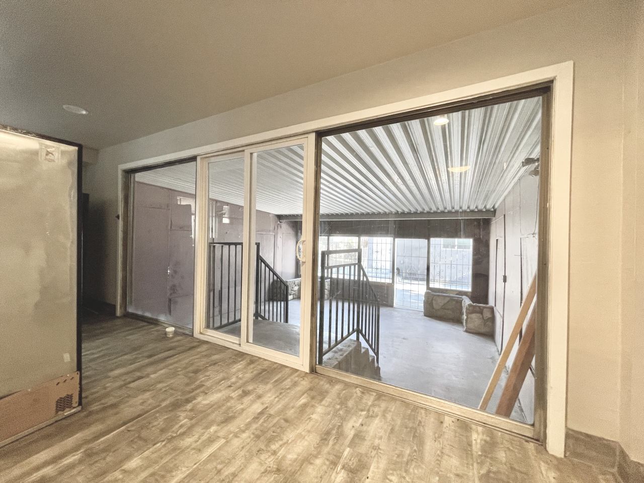 1196 1/2 W 36th Street - Co-Living Image 11