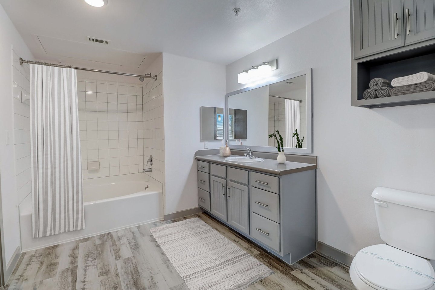 Gateway Pines Image 8