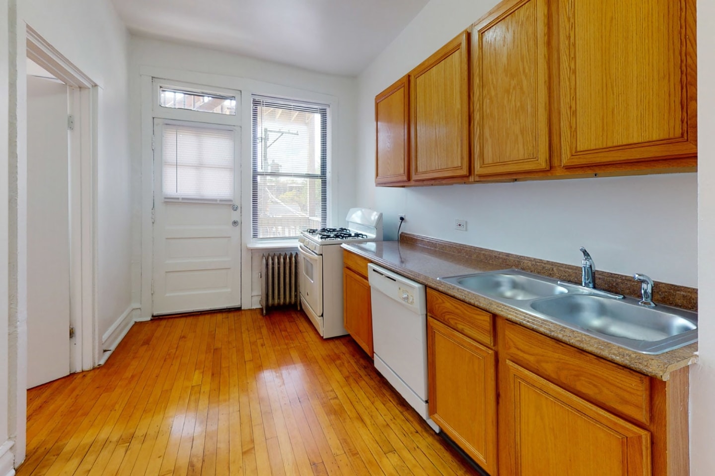 5300-5308 S. Greenwood Avenue Image 4