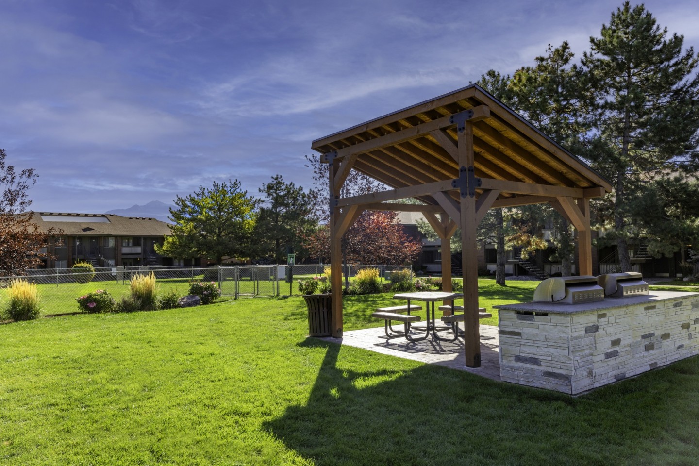 Thornhill Park Image 10