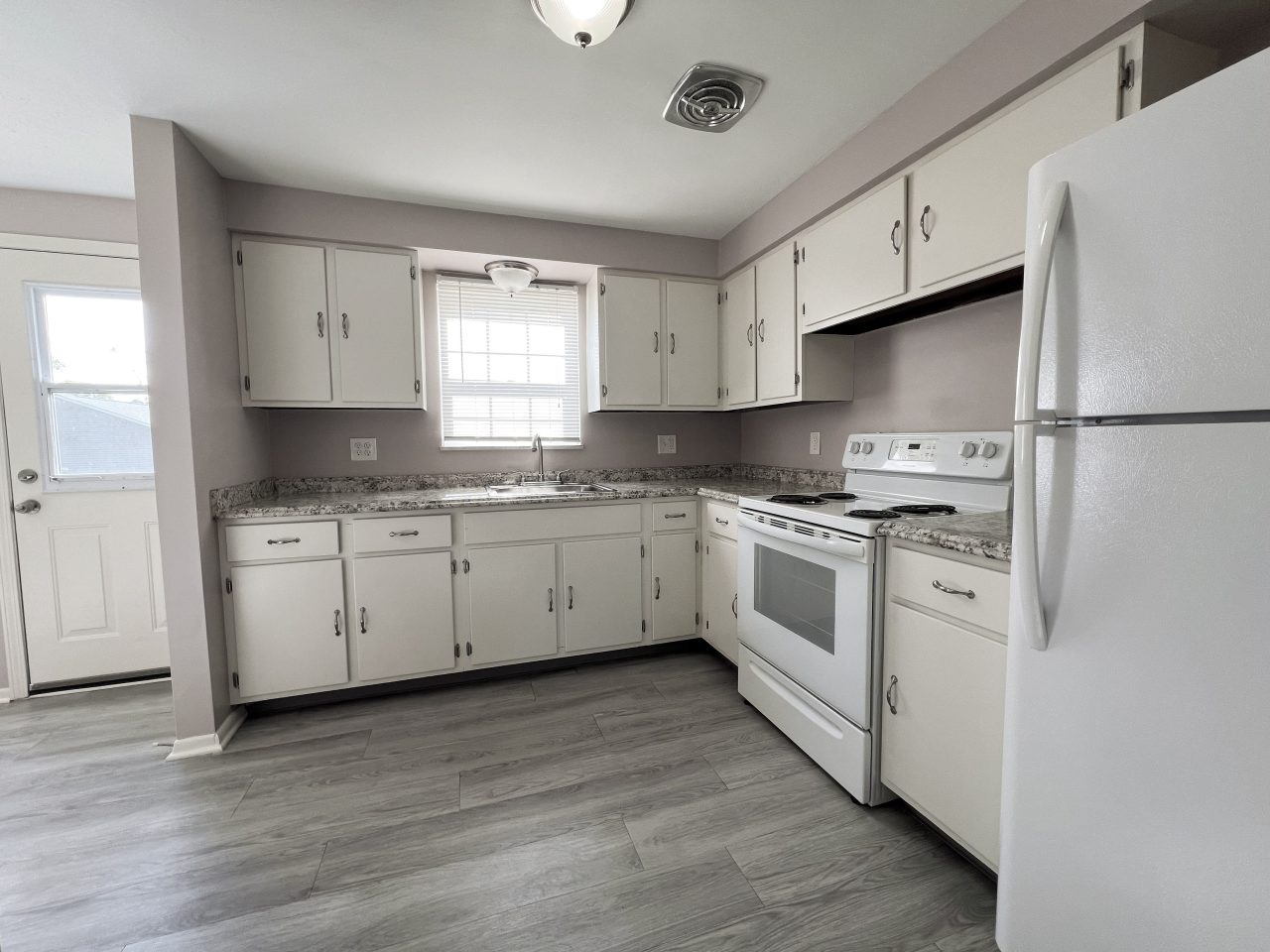 Stoney Creek Apartments Image 19