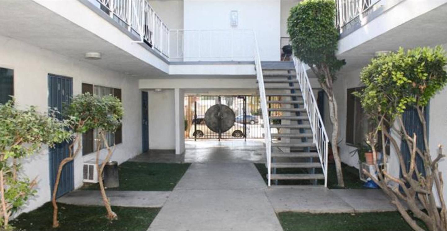 Shermanair Apartments Image 5