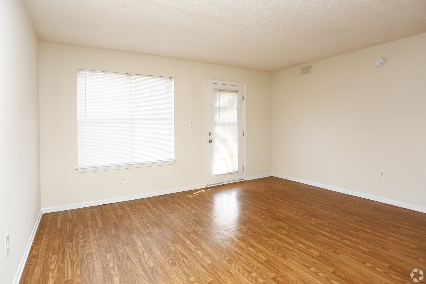 Centennial Place Image 35