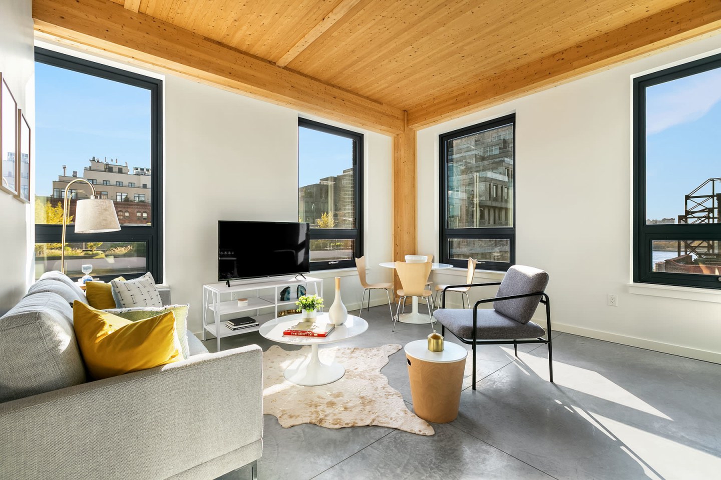 360 Wythe Image 1