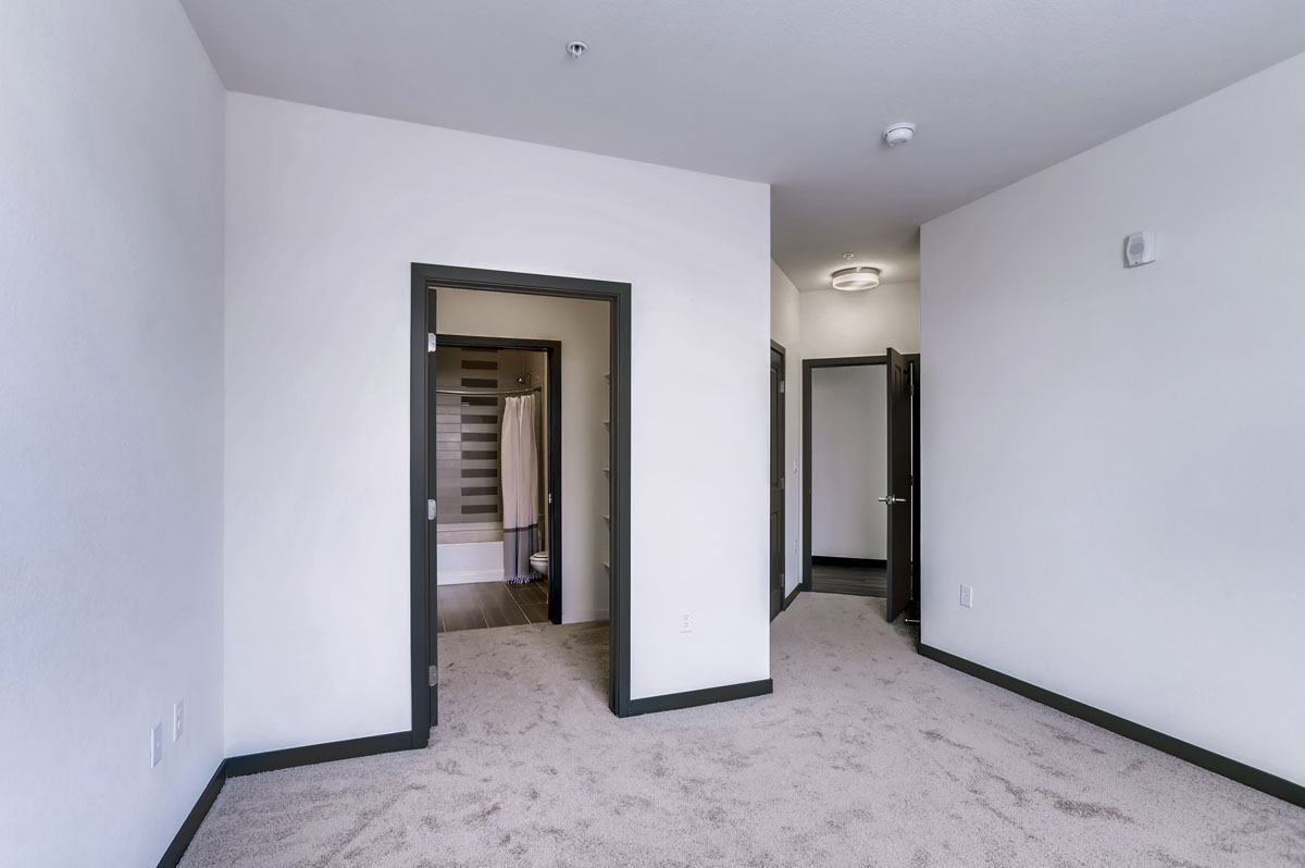 Centre Court Apartments Image 34
