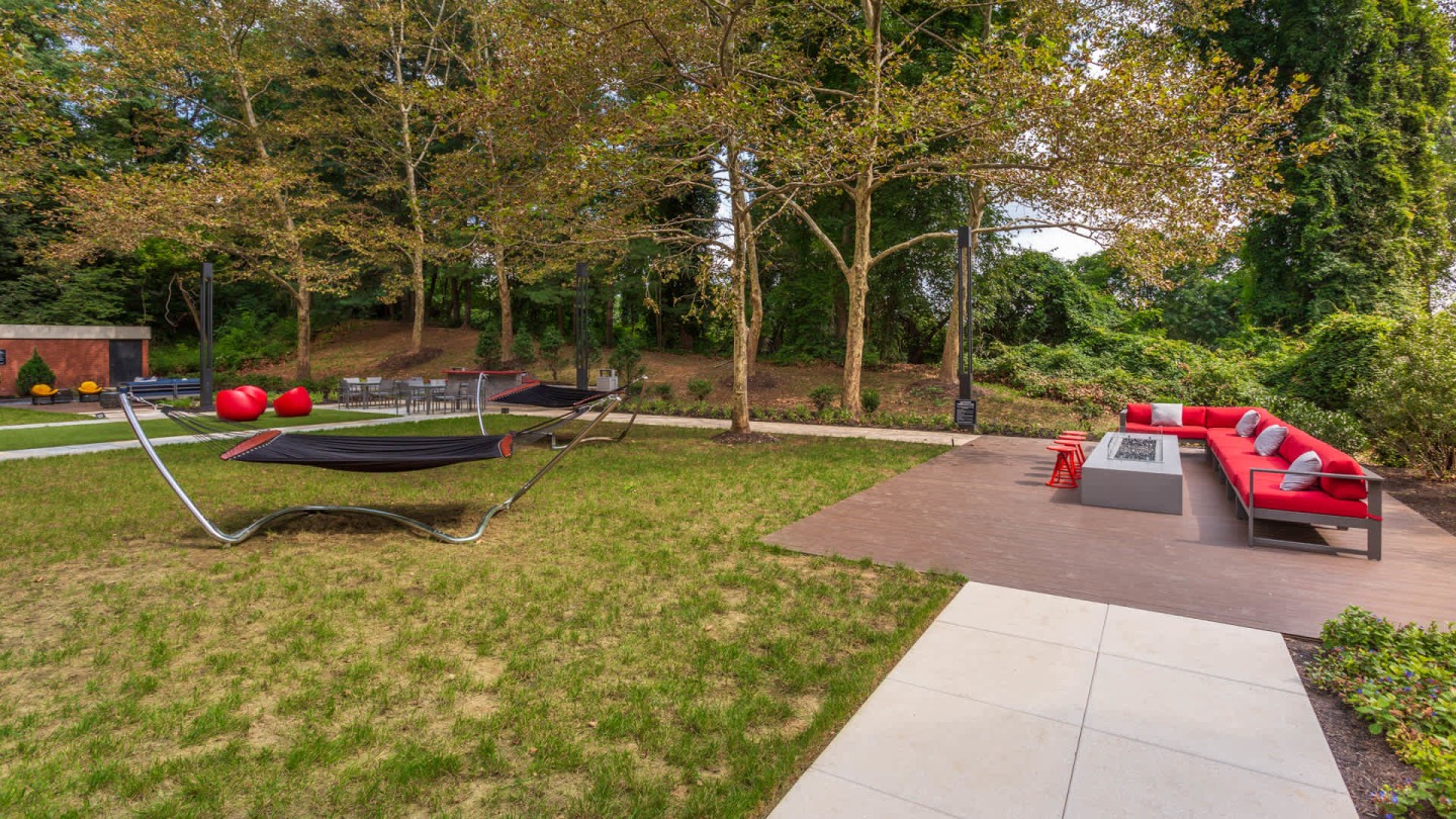 2501 Porter Image 42