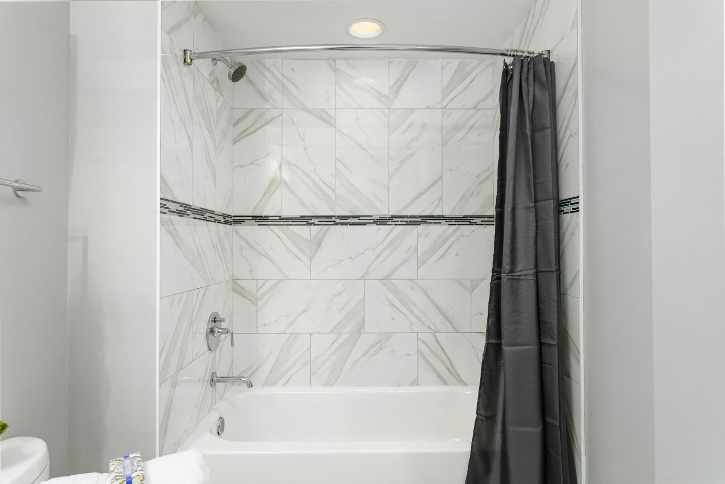 Somerset Place Apartments Image 52