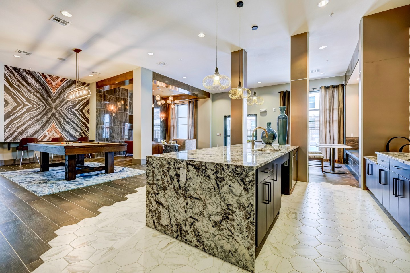 Shoreview Flats Image 19