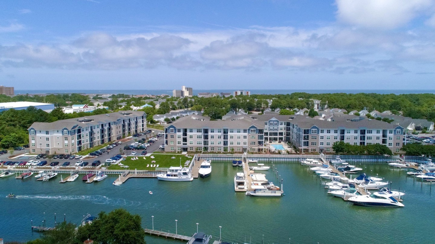 The Pearl at Marina Shores Image 29