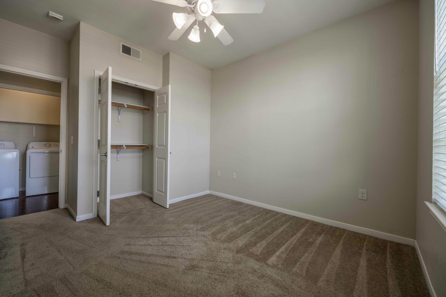 Walnut Grove Image 21
