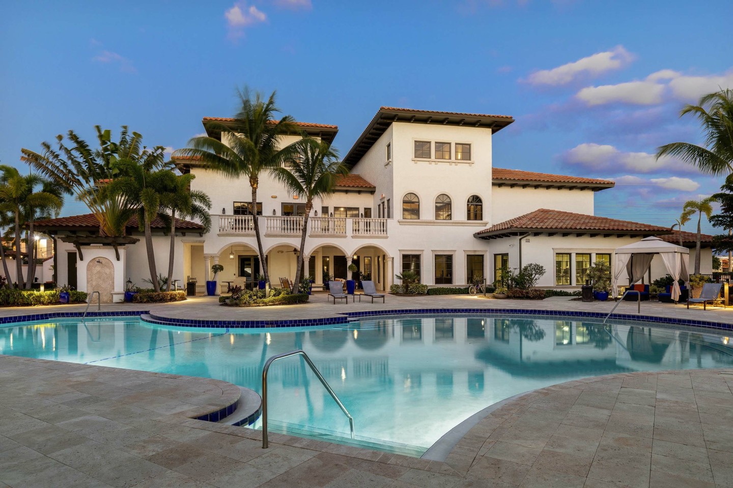 Doral View Image 23