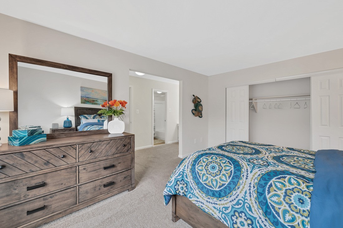 Hermitage Square Apartments Image 8
