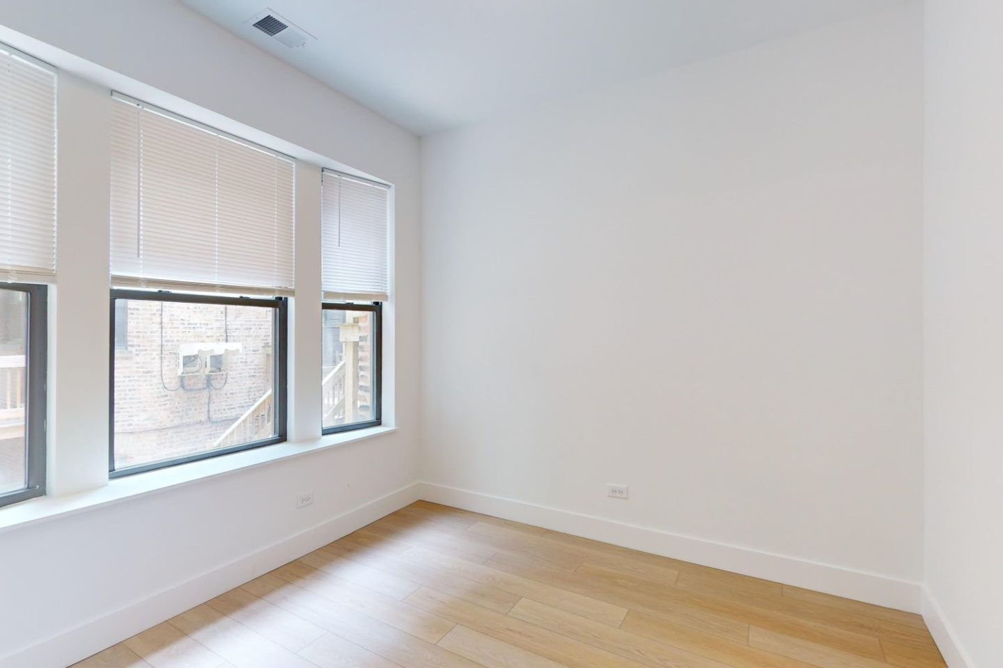1154-56 E. 56th Street Image 4