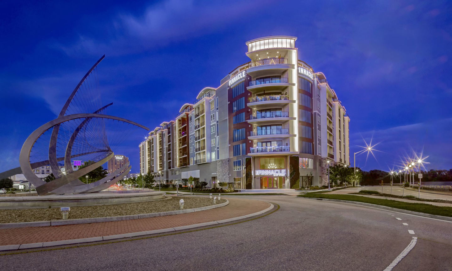 The Pinnacle on 31st Street Image 44
