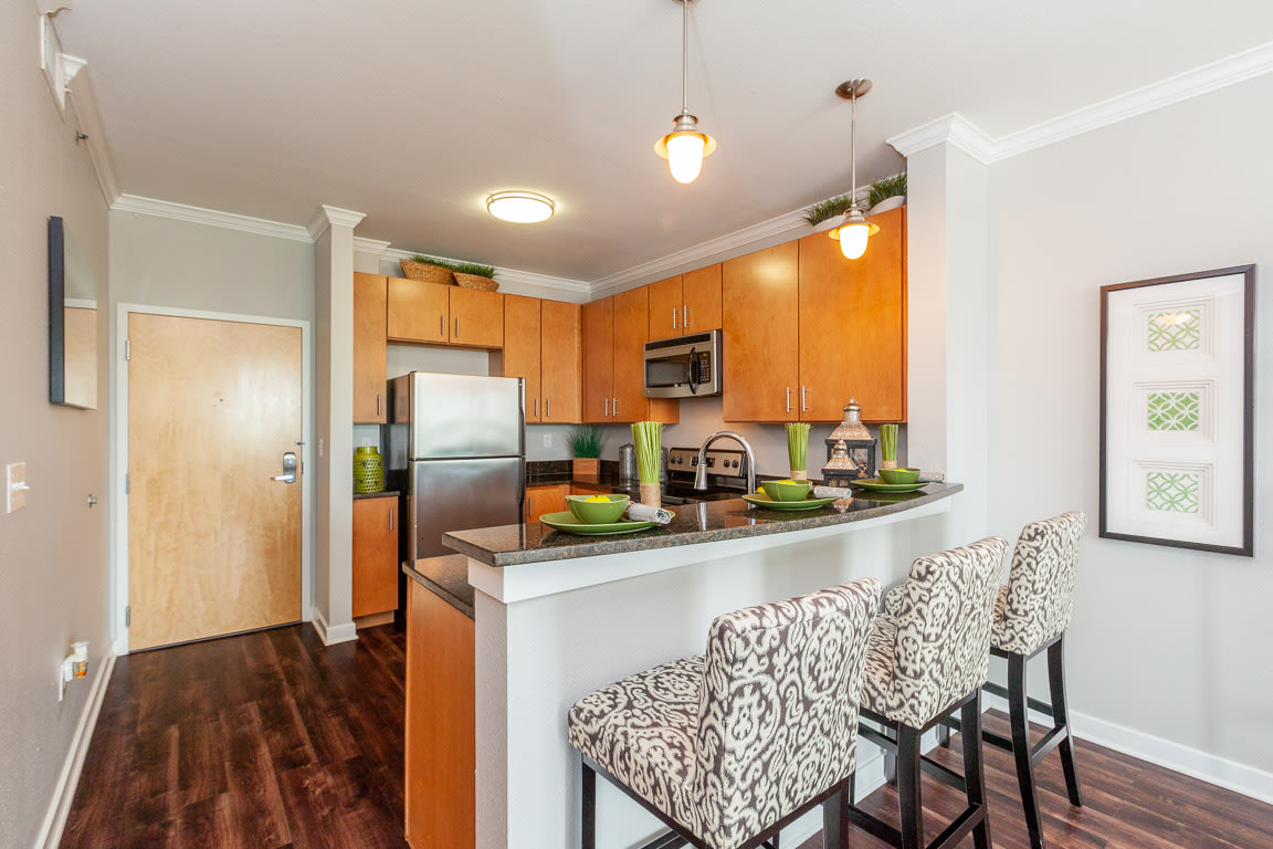 45 Madison Image 19